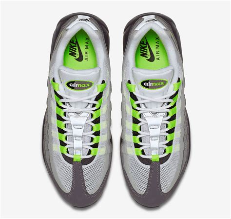 nike neonfarben schuhe|Nike 95 og neon shoes.